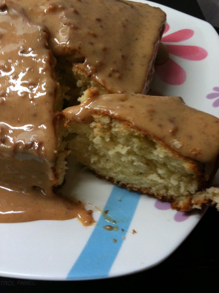 Perfect Pound Cake with Dulche de Leche | Sweet Punch Baking Recipe |  sinamontales