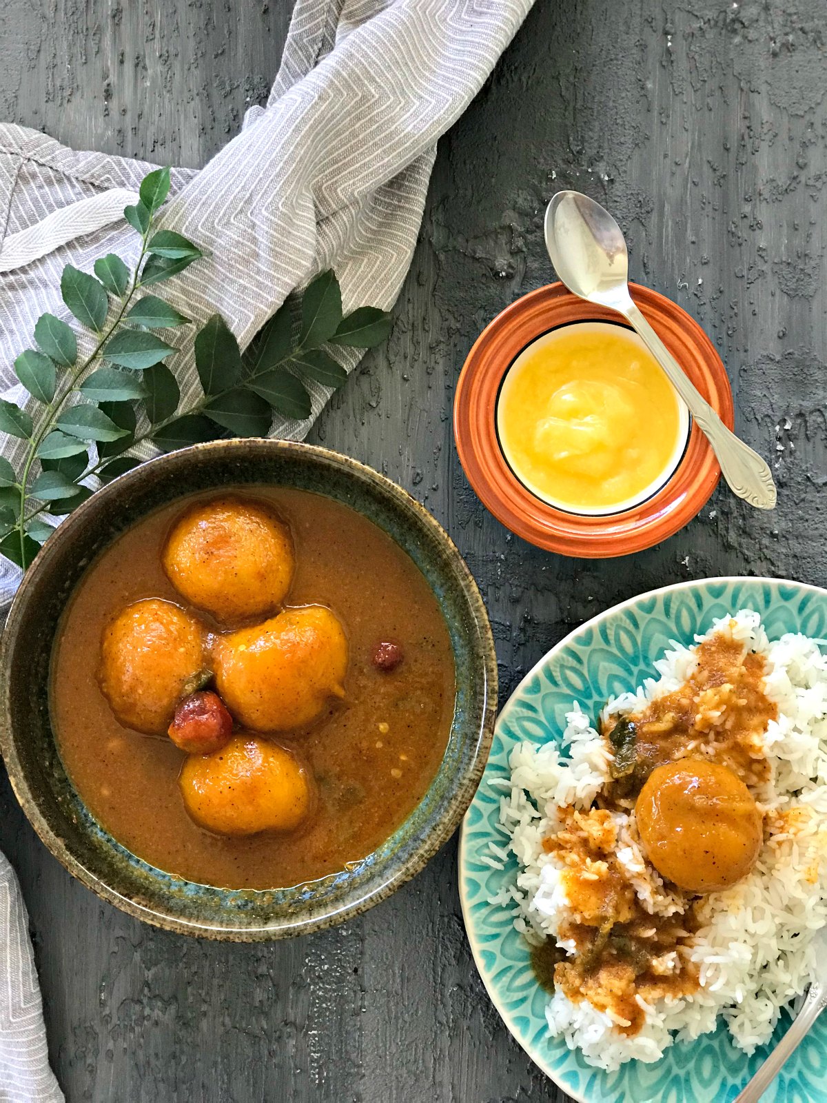 Spicy Mangalorean Ripe Mango Curry - Sinamon Tales